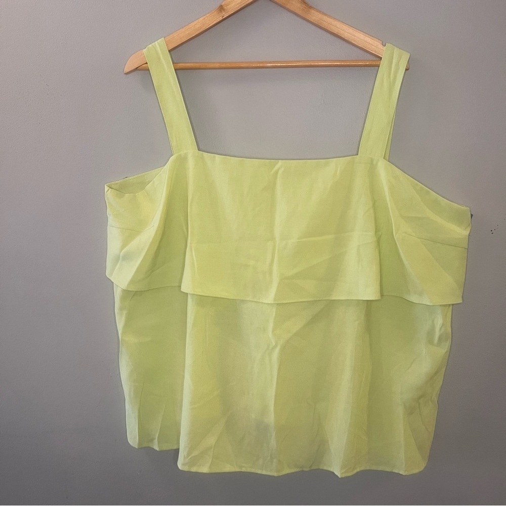 Heatherly Layered Tank Top Ties in Back Light Green Women’s Size 2X